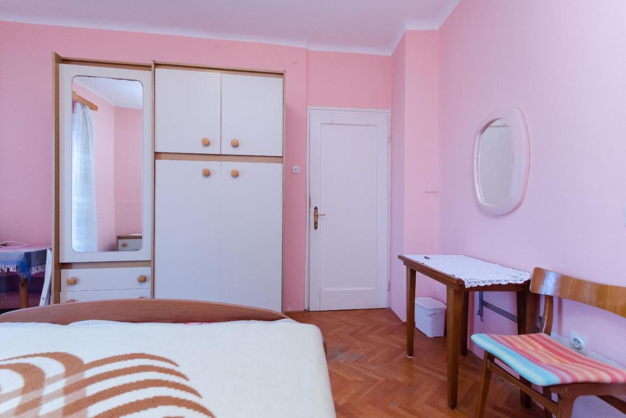 Rooms Sonja P Rab Town Exterior foto