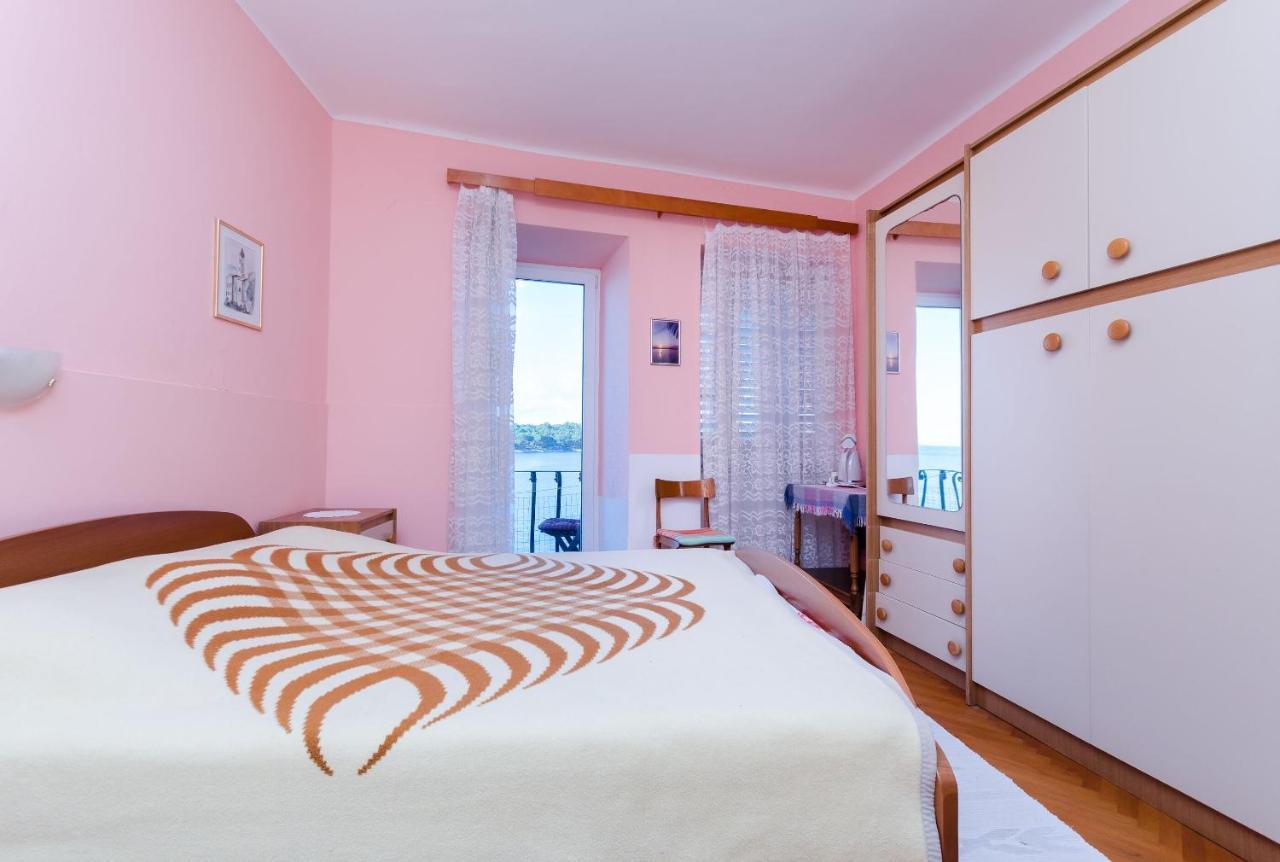 Rooms Sonja P Rab Town Exterior foto